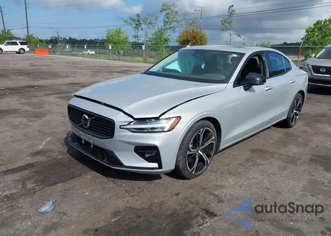 2024 Volvo S60 B5 Core Dark Theme from USA, damaged, VIN 7JRL12FK9RG319109